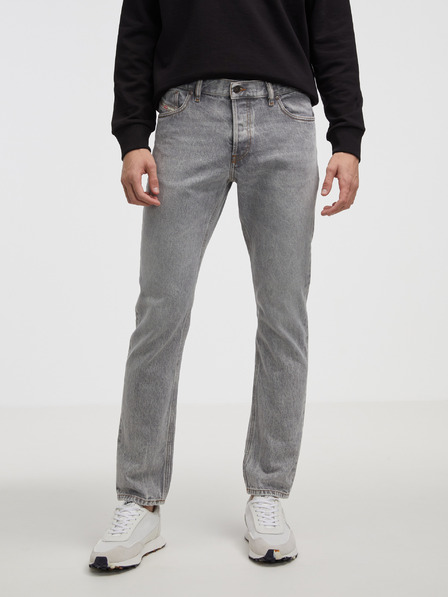 Diesel Sark Jeans